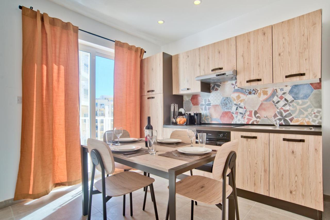 Sliema 2-Bedroom Central Apartments And Penthouse With Jacuzzi Exterior foto